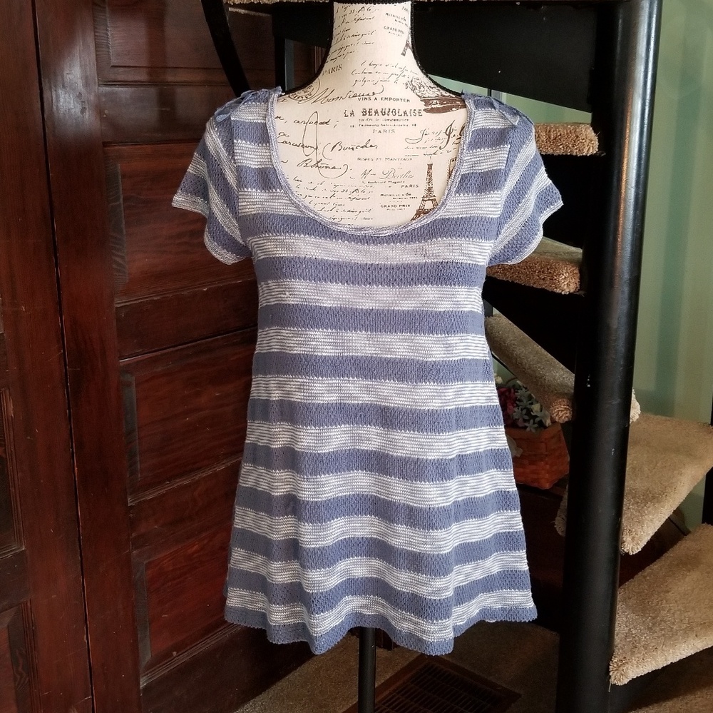 ND New Directions Shell Size Small